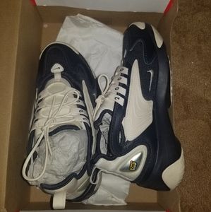 Nike Zoom 2k